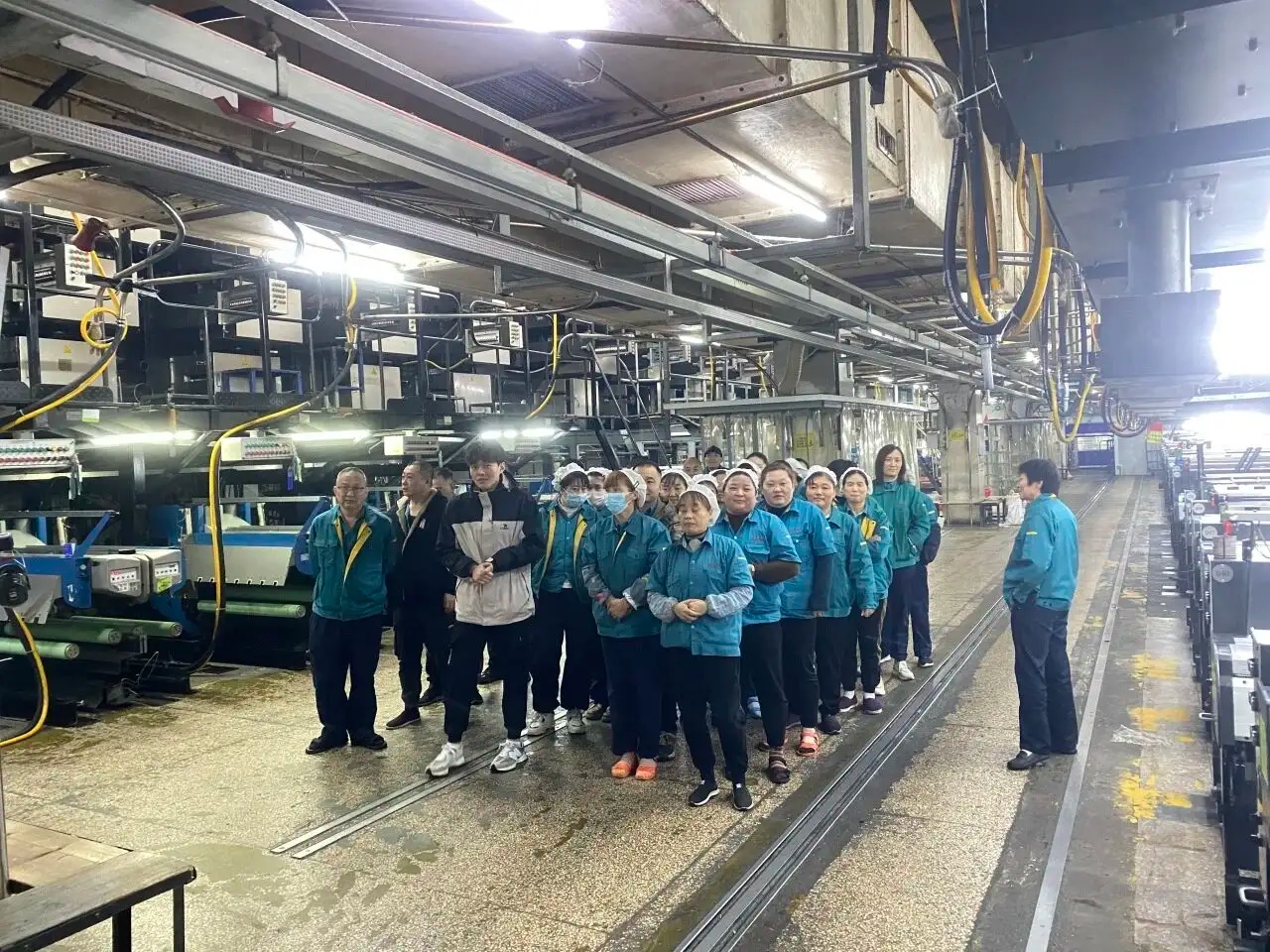 Changshu poliester provodi vježbu za hitnu evakuaciju